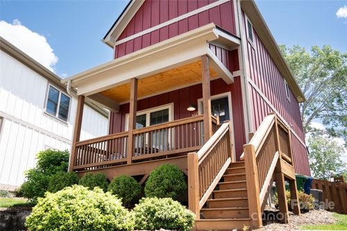 104 Wheeler Rd, Weaverville, NC, 28787-0690 | Card Image