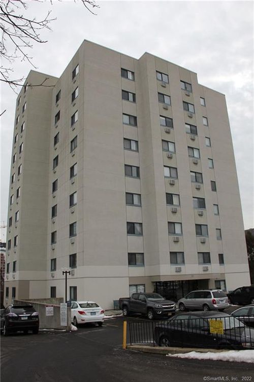 apt-5a-51 Schuyler Ave, Stamford, CT, 06902-3716 | Card Image