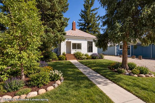 220 Hill St, Steamboat Springs, CO, 80487-2504 | Card Image