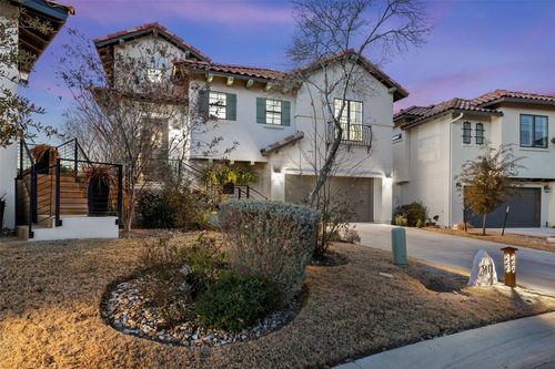 211 Honey Creek #6 Court, Austin, TX, 78738 | Card Image