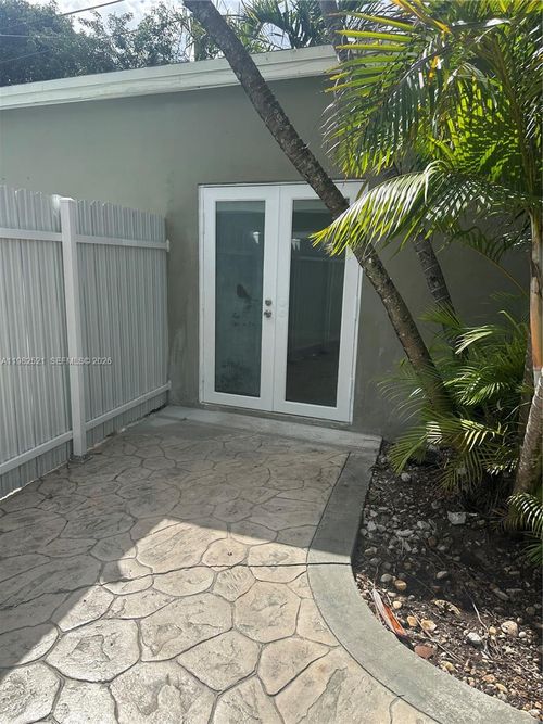 rear-11440 Sw 47th St, Miami, FL, 33165-5572 | Card Image