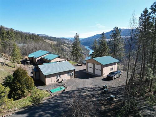 809 River Pointe Ln, Lenore, ID, 83541-6006 | Card Image