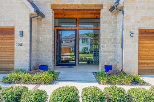 2081 Holt Way, Grapevine, TX, 76051-3010 | Card Image