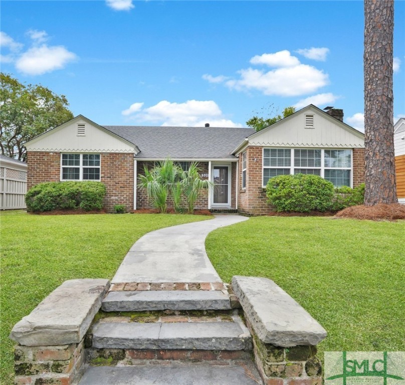 52nd St, Savannah, GA 31405