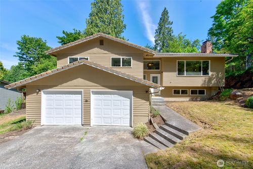 14618 Ne 178th Street, Woodinville, WA, 98072 | Card Image