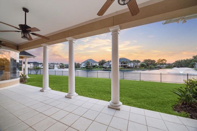 22 Berenger Pl, House other with 4 bedrooms, 5 bathrooms and 3 parking in Sugar Land TX | Image 45