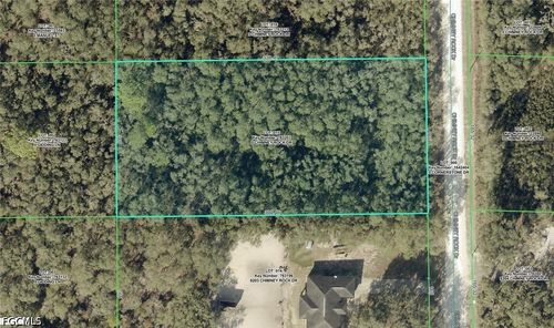 8223 Chimney Rock Dr, Webster, FL, 33597-9025 | Card Image