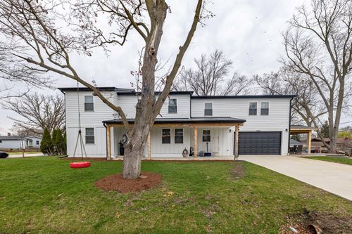 3931 Liberty Blvd, Westmont, IL, 60559-1107 | Card Image