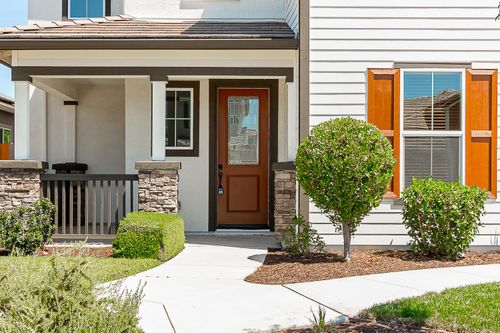 1271 Veteran St, Manteca, CA, 95337-8123 | Card Image