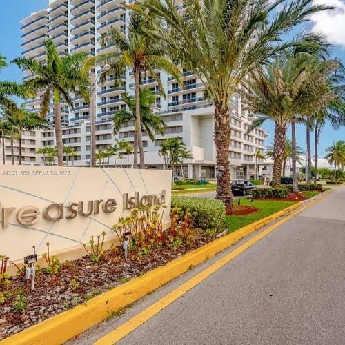 302-1801 S Treasure Dr, North Bay Village, FL, 33141-4320 | Card Image