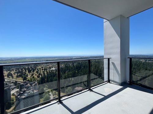 4004-6468 Willingdon Ave, Burnaby, BC, V5H | Card Image