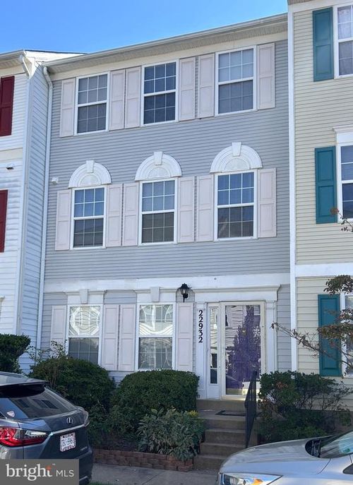 22932 Fleet Ter, STERLING, VA, 20166-9484 | Card Image