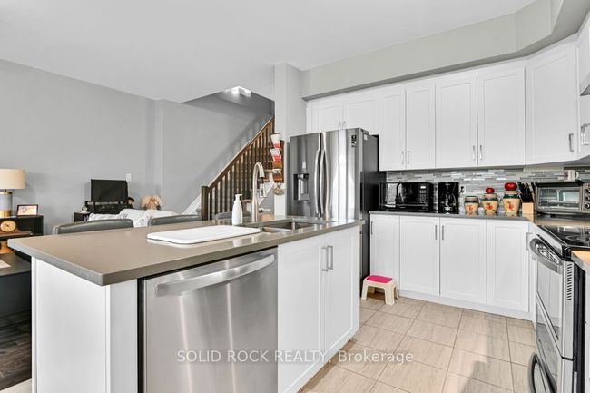 29 Mcphail Rd, House attached with 3 bedrooms, 3 bathrooms and 2 parking in Carleton Place ON | Image 13