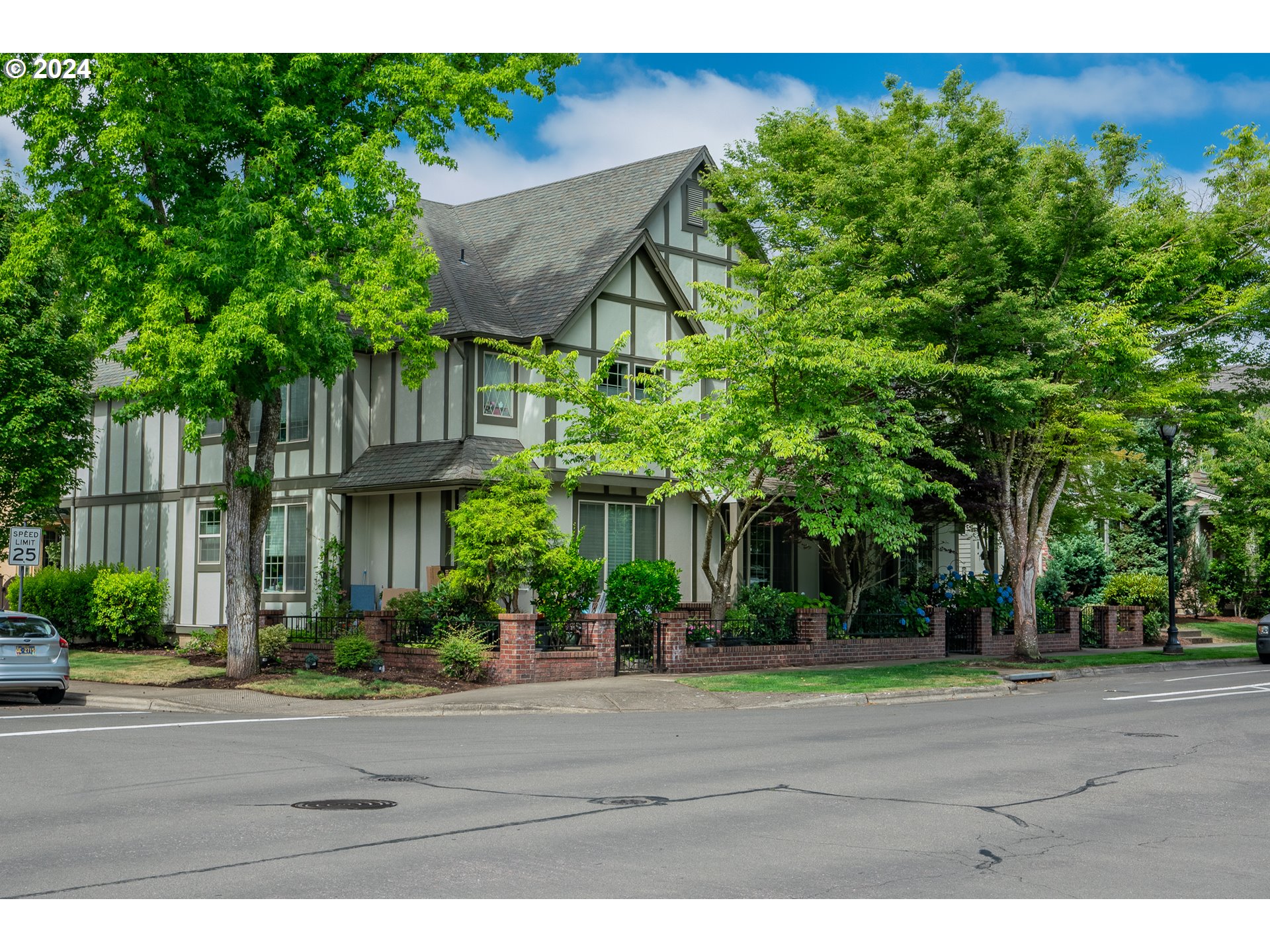 Barber St, Wilsonville, OR 97070