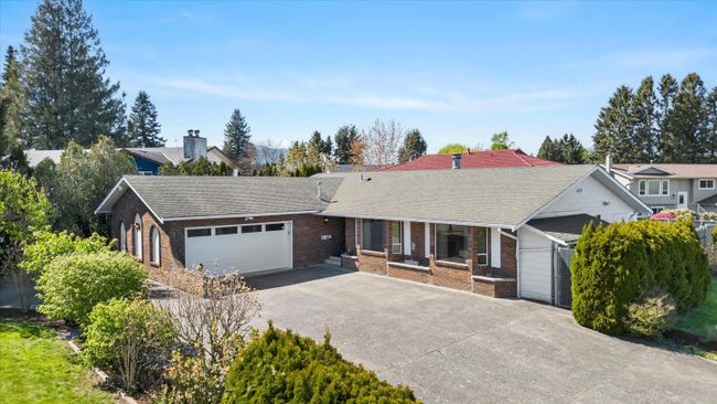 6279 Silverthorne Road, House other with 3 bedrooms, 2 bathrooms and 8 parking in Chilliwack BC | Image 2