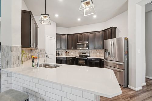 507 Bluejack Way, Hutto, TX, 78634-2276 | Card Image