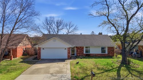 321 Joanna, Catoosa, OK, 74015-2138 | Card Image