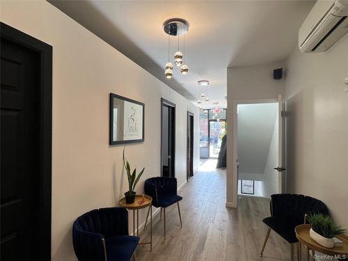 39 47th Ave, Sunnyside, NY, 11104-3592 | Card Image