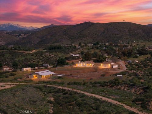 39210 Grassy Rd, Temecula, CA, 92592-8535 | Card Image