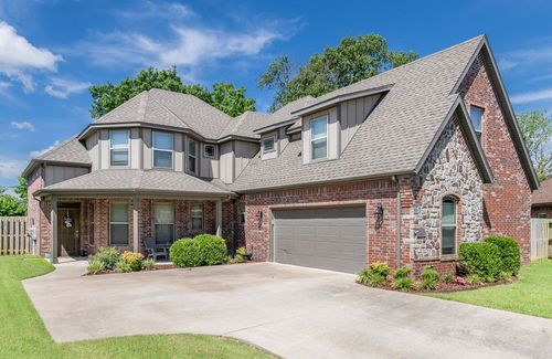 1701 Ne Steinbeck Dr, Bentonville, AR, 72712-4378 | Card Image