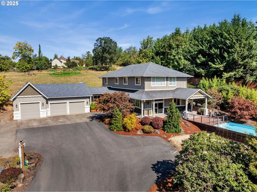 2304 Nw 209th St, Ridgefield, WA, 98642-5214 | Card Image