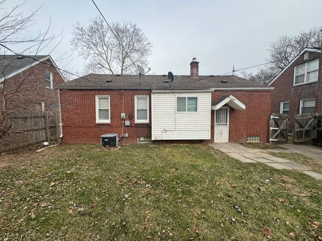 10037 Riverdale, House other with 3 bedrooms, 2 bathrooms and null parking in Redford MI | Image 6