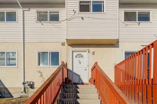 18-4515 7 Ave Se, Calgary, AB, T2A5E4 | Card Image