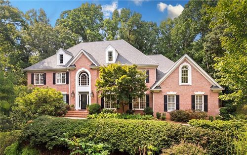 2134 River Cliff Dr, Roswell, GA, 30076-3904 | Card Image