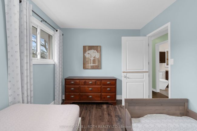 3763 Whitecap Dr, House other with 3 bedrooms, 2 bathrooms and 5 parking in Innisfil ON | Image 26