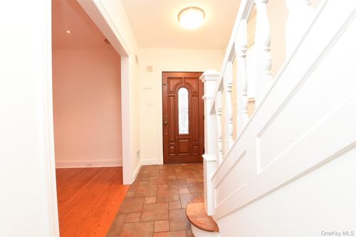 166-36 23rd Ave, Whitestone, NY, 11357-4010 | Card Image