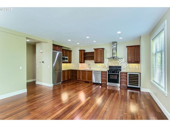 2 - 570 2 Nd St, House attached with 2 bedrooms, 3 bathrooms and 1 parking in Lake Oswego OR | Image 12