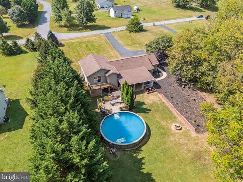 431 Canterbury Dr, Martinsburg, WV, 25403-1980 | Card Image