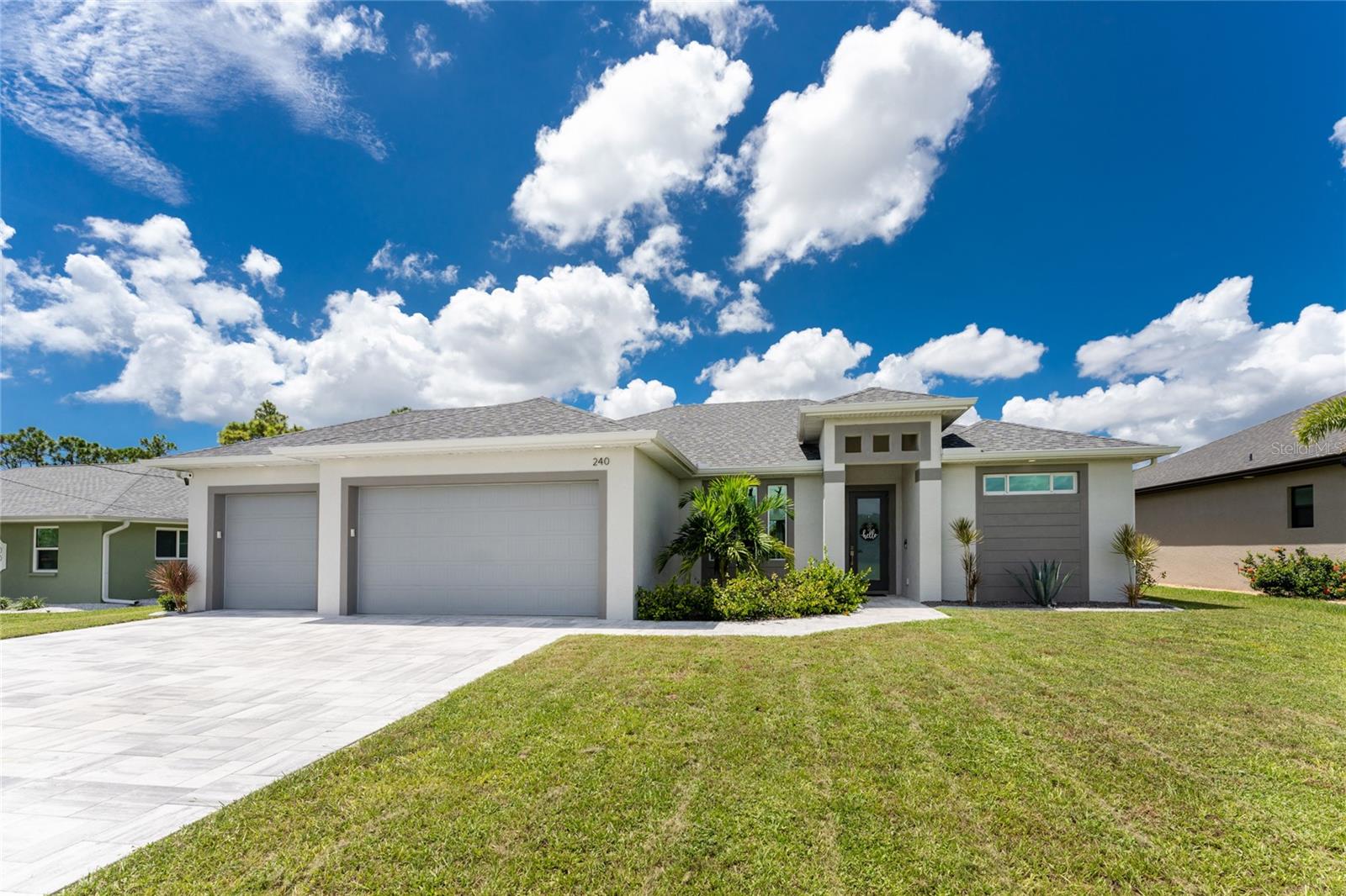 Fairway Rd, Rotonda West, FL 33947