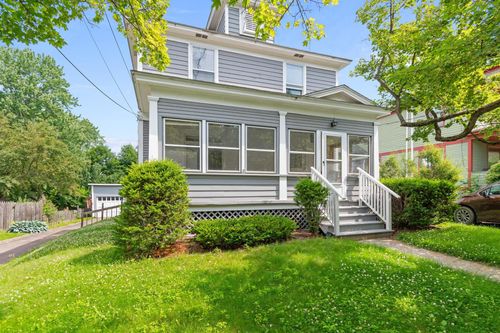 130 Ferguson Ave, Burlington, VT, 05401-5011 | Card Image