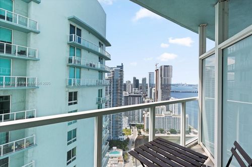 apt-4210-1900 N Bayshore Dr, Miami, FL, 33132-3024 | Card Image