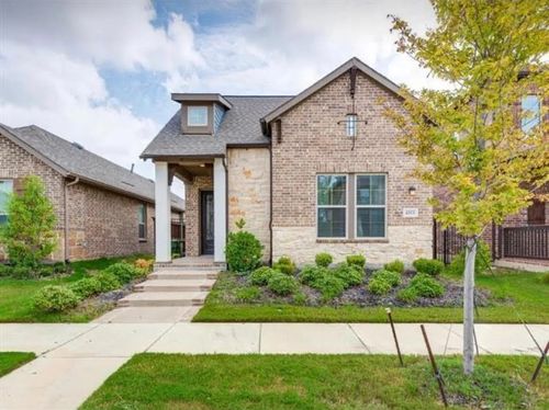 4311 Feather Ore Dr, Arlington, TX, 76005-1252 | Card Image