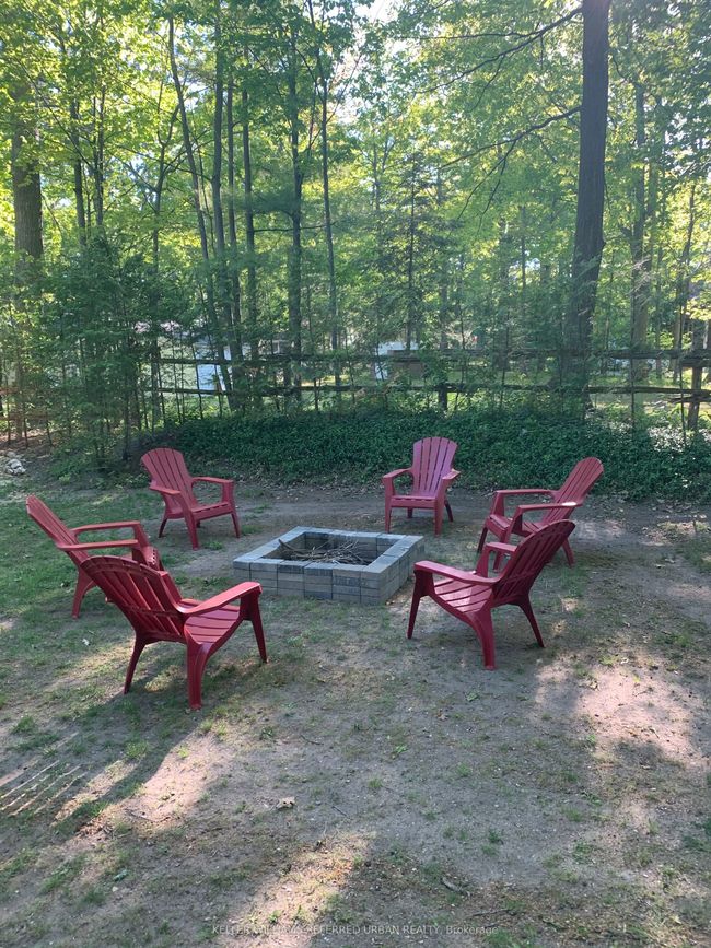 1833 Tiny Beaches Rd S, House other with 2 bedrooms, 1 bathrooms and 15 parking in Tiny ON | Image 17