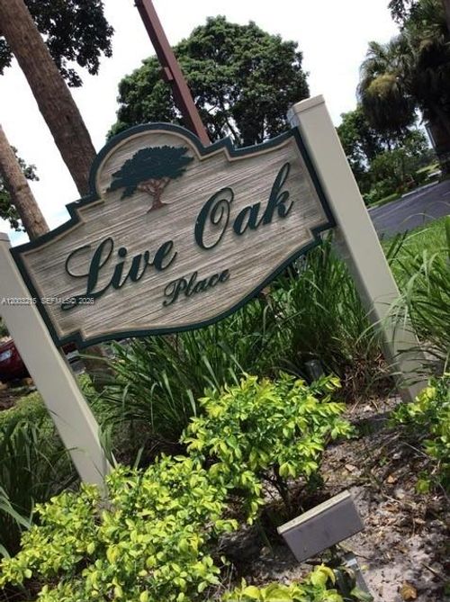 408-9431 Live Oak Pl, Davie, FL, 33324-4737 | Card Image