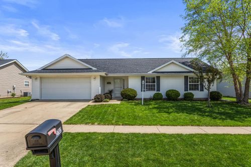 2702 Milford Dr, Urbana, IL, 61802-7691 | Card Image