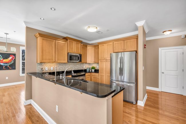 APT-101 - 3520 Central Ave, Condo with 2 bedrooms, 3 bathrooms and null parking in Memphis TN | Image 13
