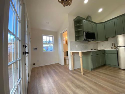 adu-3574 Trophy Dr, La Mesa, CA, 91941-8039 | Card Image