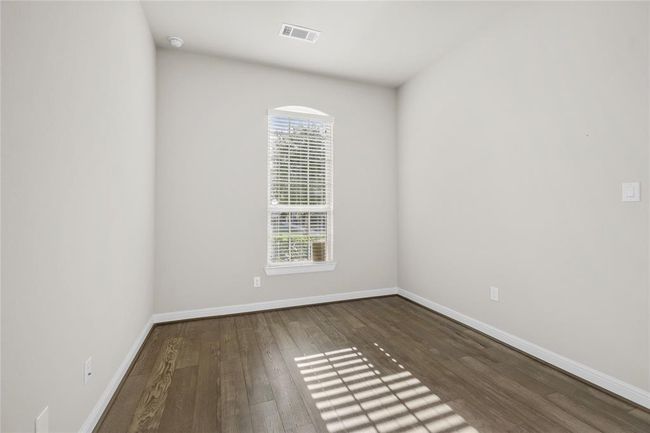 Bedroom #1 (1st Floor) | Image 22
