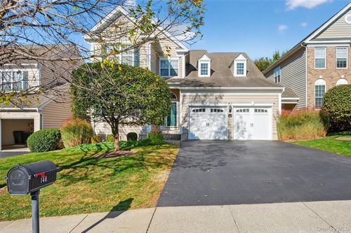 146 Stony Brook Rd, Fishkill, NY, 12524-2986 | Card Image