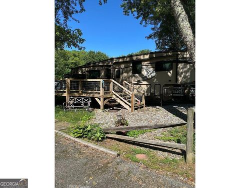 77 Creekside Dr, Cleveland, GA, 30528-6858 | Card Image