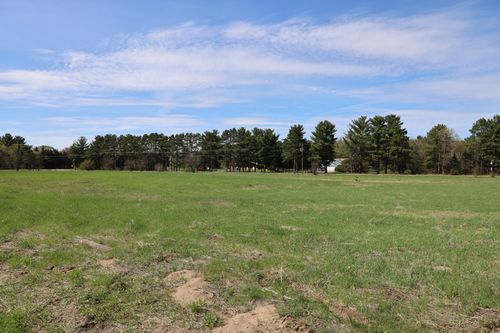 252x 183rd Ave Ne, East Bethel, MN, 55092 | Card Image
