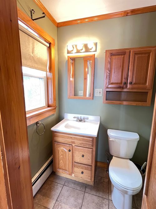 405 Main St, Derby, VT, 05829-9747 | Card Image