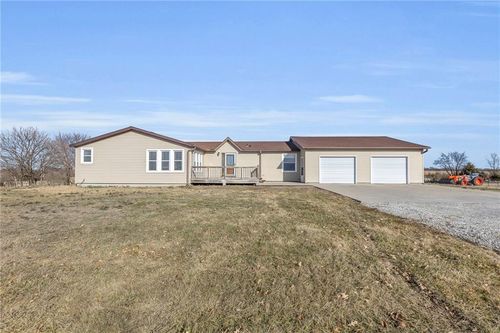 21814 Mclouth Rd, Mc Louth, KS, 66054-3054 | Card Image