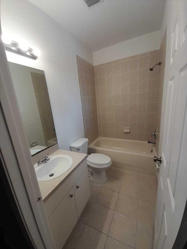 APT-1402 - 2928 Hidden Hills Rd, Condo with 3 bedrooms, 3 bathrooms and null parking in West Palm Beach FL | Image 19