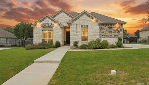 2613 Mallinckrodt, New Braunfels, TX, 78132-3923 | Card Image
