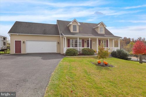 1931 Appaloosa Ln, MOHRSVILLE, PA, 19541-8891 | Card Image